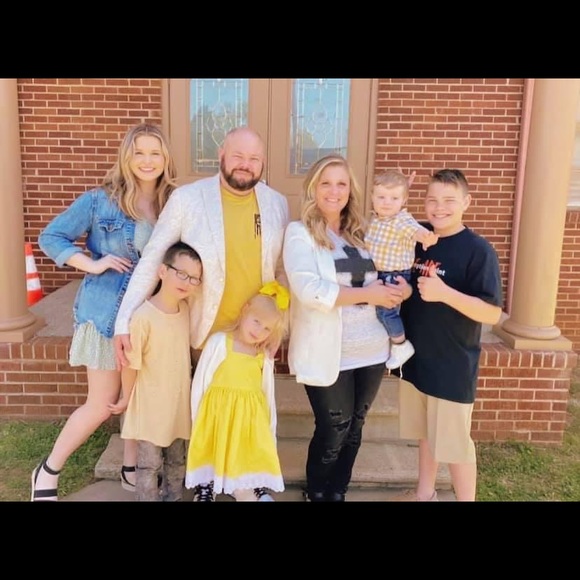 Meet your Posher, Candace - Picture 7 of 8